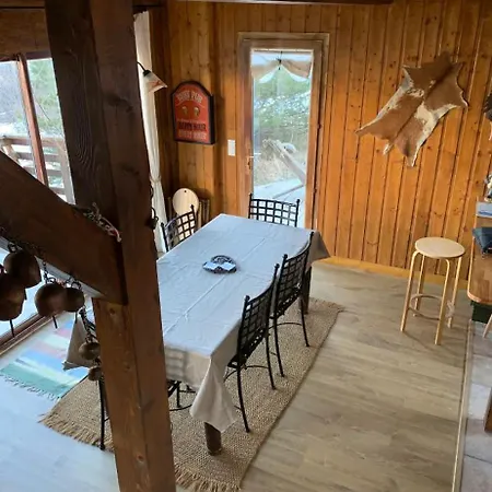 Chalet A Sauze Proche Des Pistes Pour 10 Personnes *